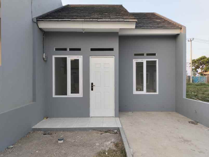 dijual rumah buahbatu