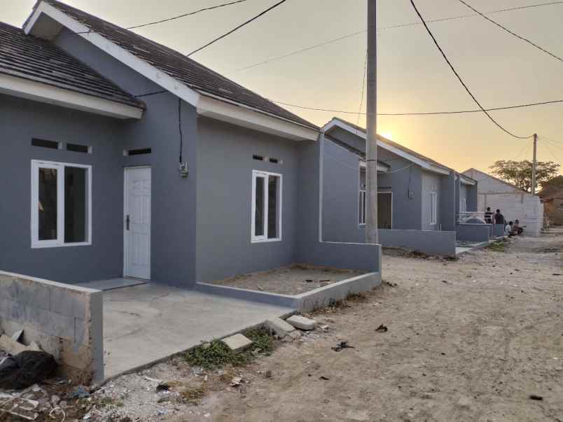 dijual rumah buahbatu