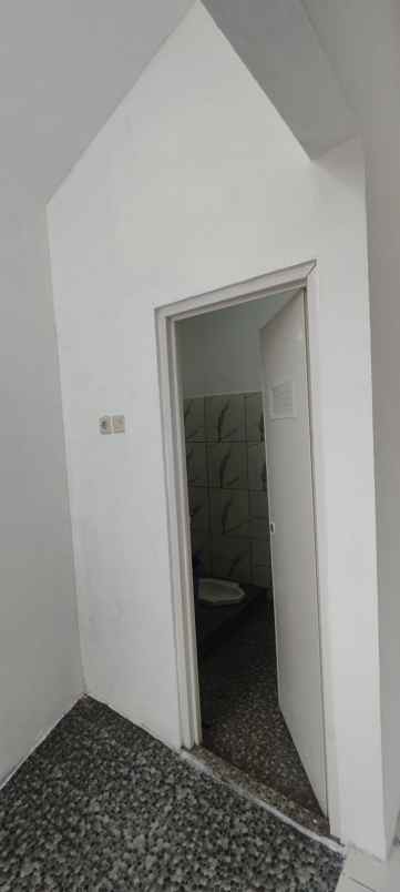 dijual rumah bukit kencana jaya