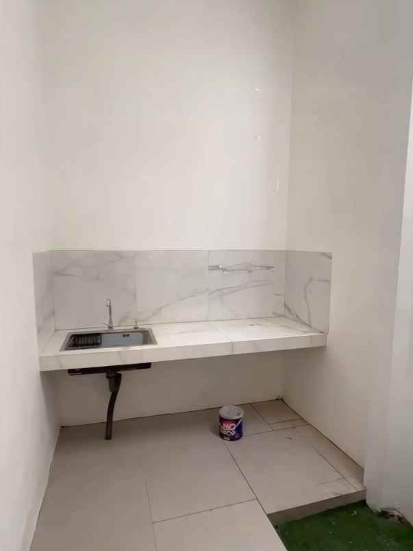 dijual rumah bulusan