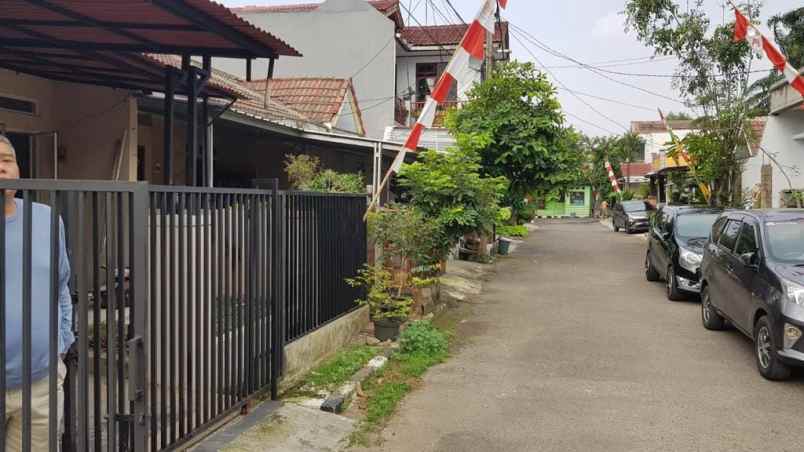 dijual rumah cantik di damulang