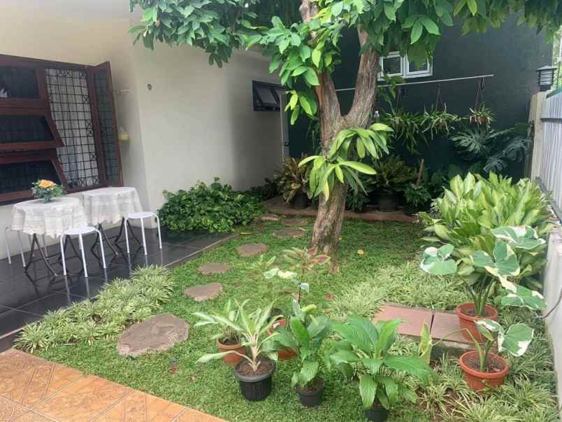 dijual rumah cempaka putih timur