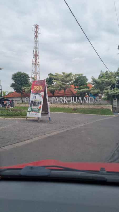 dijual rumah central park juanda