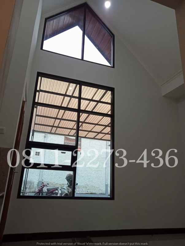 dijual rumah cibaligo