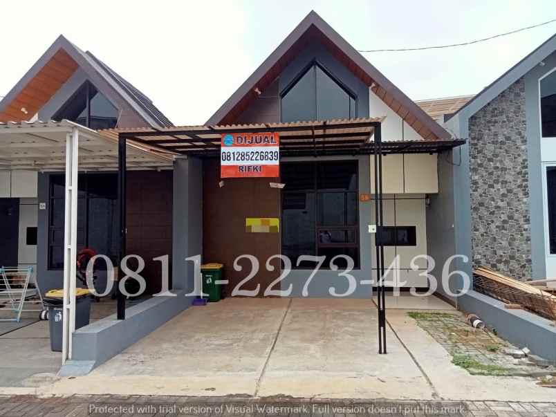 dijual rumah cibaligo