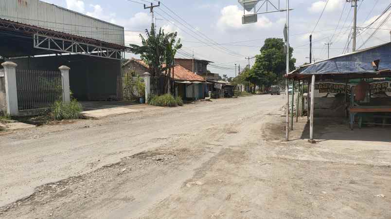 dijual rumah cibatu