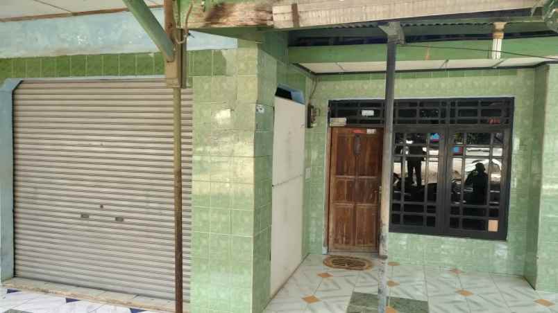 dijual rumah cibatu