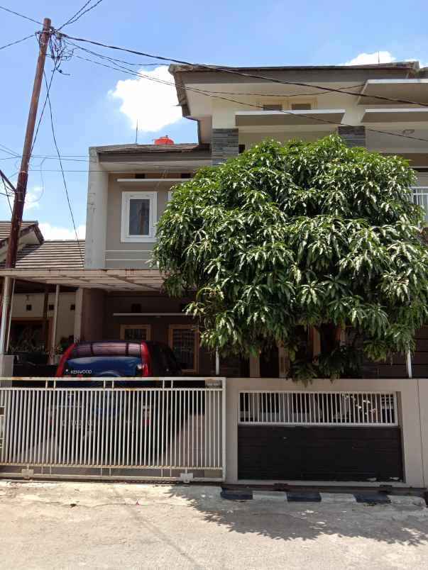 dijual rumah cijambe