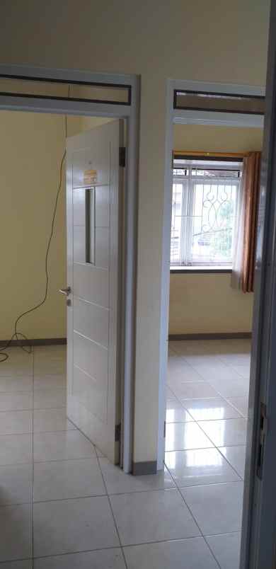 dijual rumah cijambe