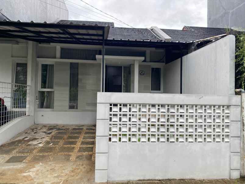 dijual rumah cilame