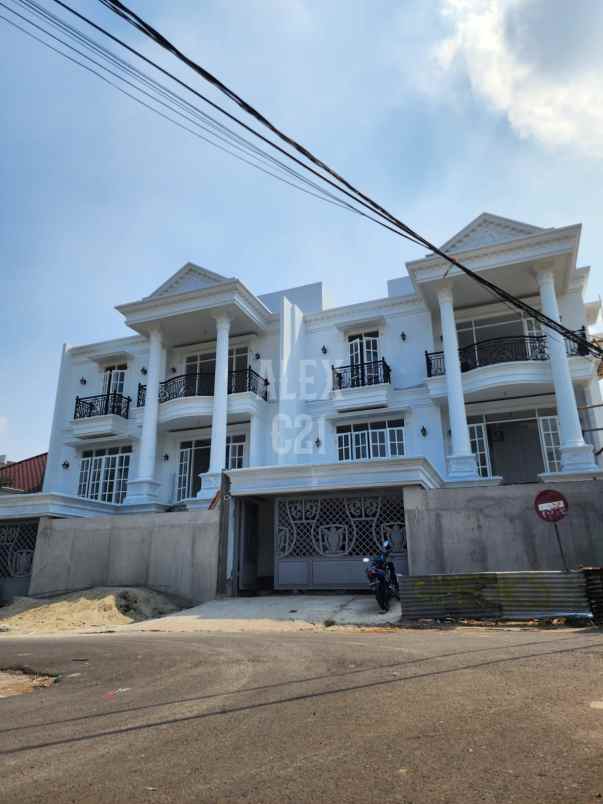 dijual rumah cilandak jakarta selatan