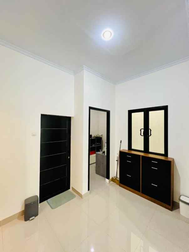 dijual rumah cilandak kko