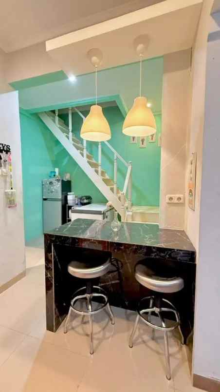 dijual rumah ciledug