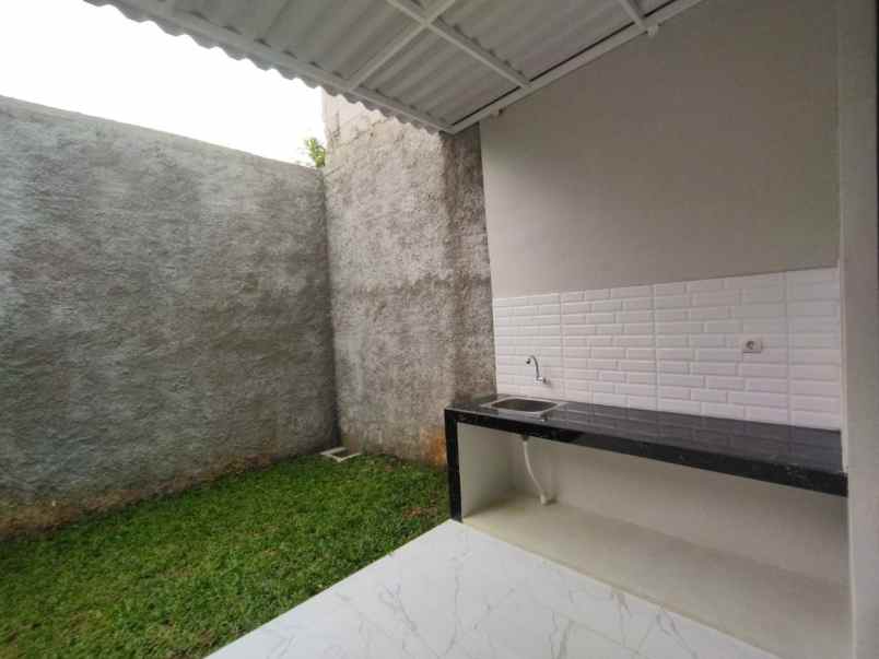 dijual rumah cilodong