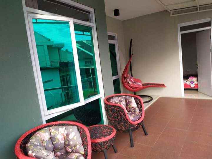 dijual rumah cimareme