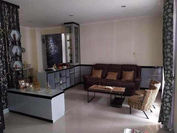 dijual rumah cimareme