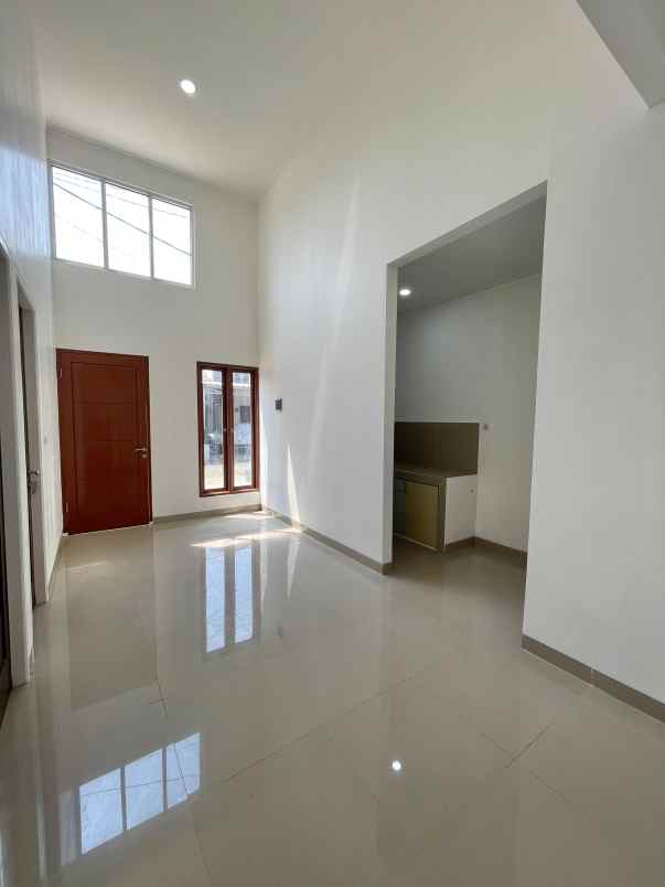 dijual rumah cinangka depok