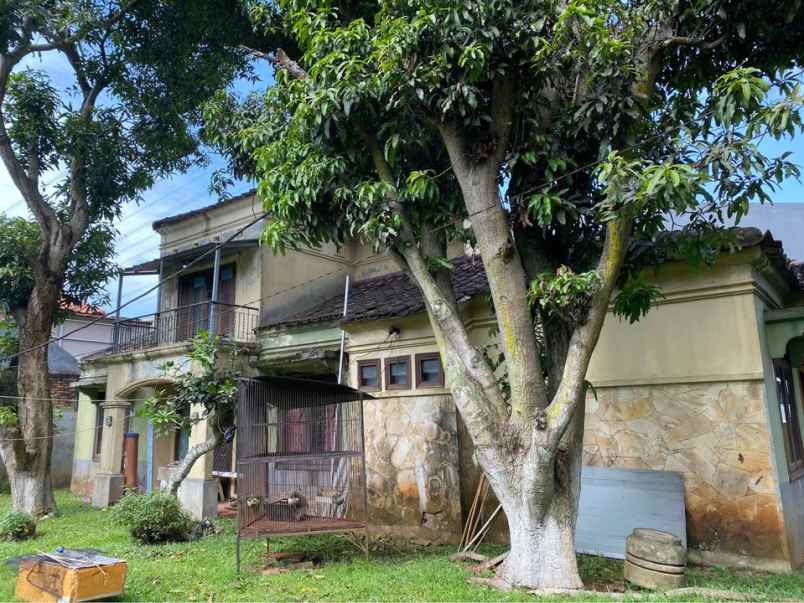 dijual rumah cinere