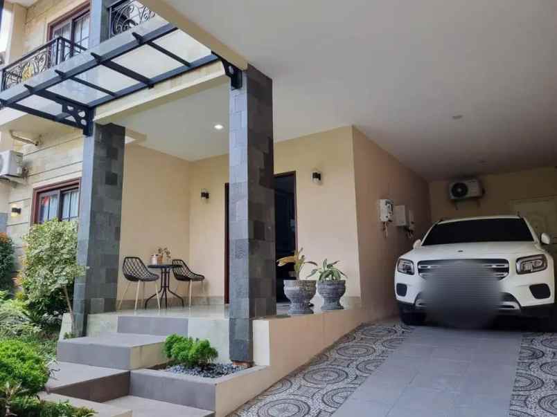 dijual rumah cipinang indah jalan rajawali