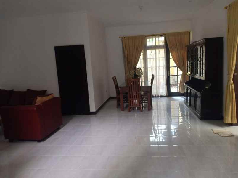 dijual rumah cipinang jaya cipinang
