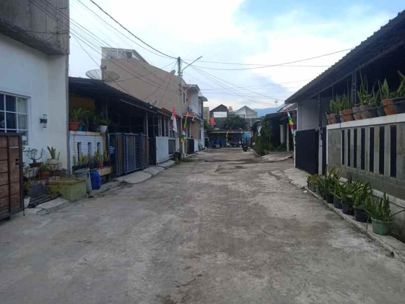 dijual rumah cisaranten kulon