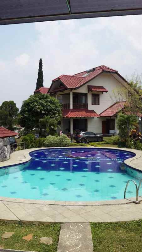 dijual rumah cisarua