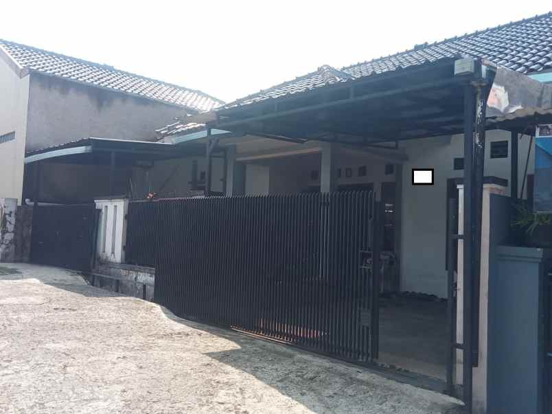 dijual rumah citeureup