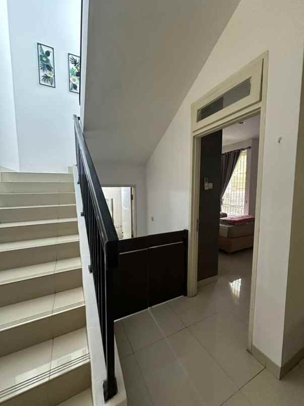 dijual rumah citragran cibubur