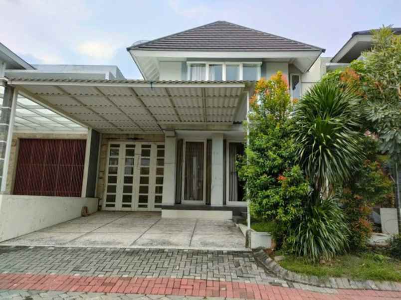 dijual rumah citraland royal park lidah