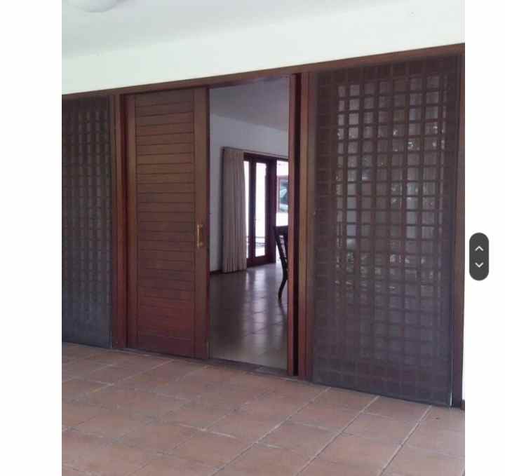 dijual rumah ciumbeluit