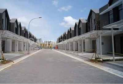 dijual rumah cluster denver pik2