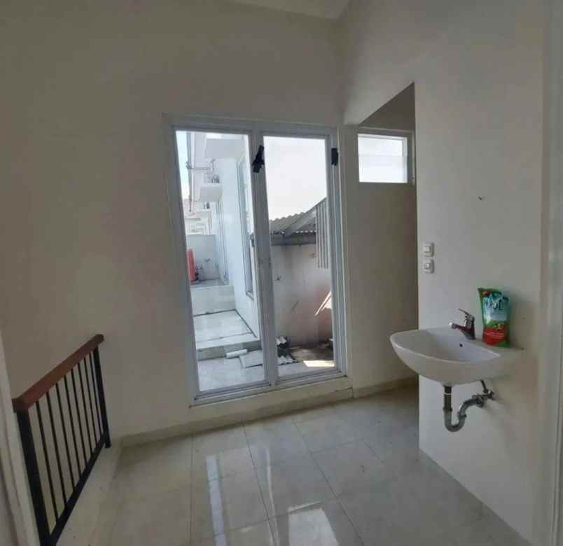 dijual rumah cluster jl pulo