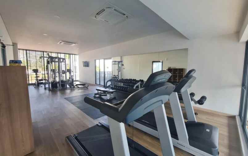 dijual rumah cluster maison de wisteria