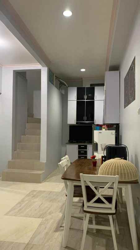 dijual rumah cluster monte cavallo