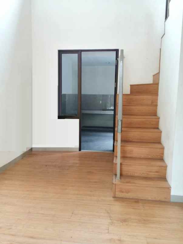 dijual rumah cluster shinano jgc