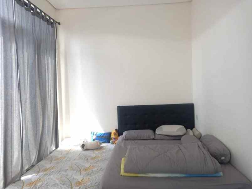 dijual rumah cluster shinano jgc