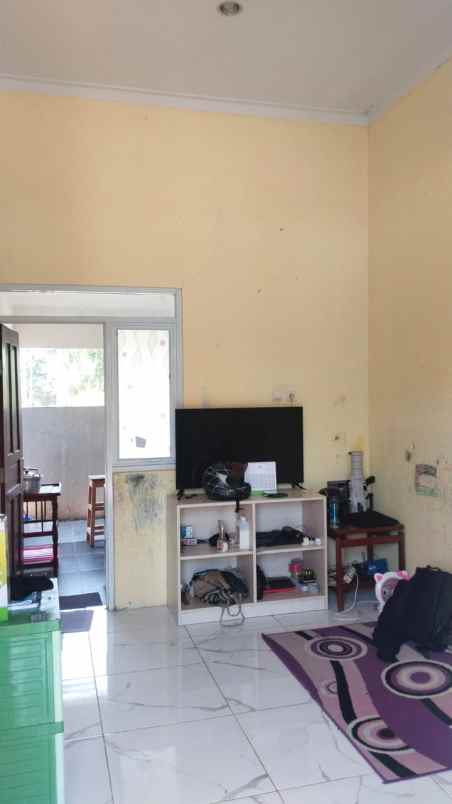 dijual rumah curug bojongsari depok