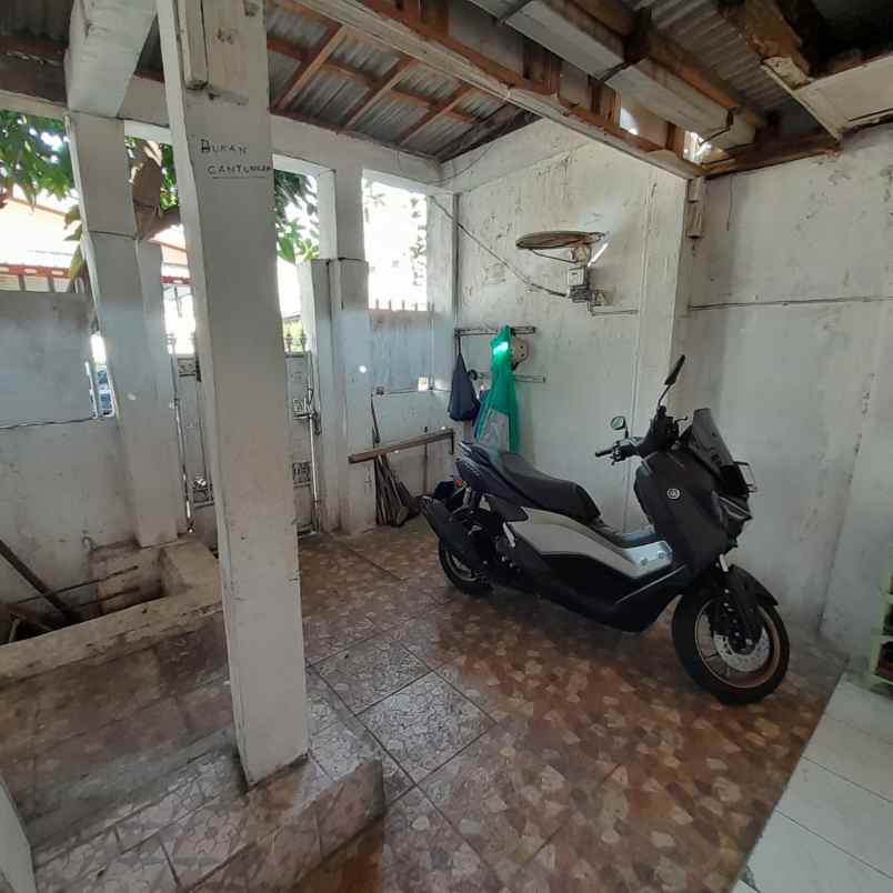 dijual rumah curug pondok kelapa duren