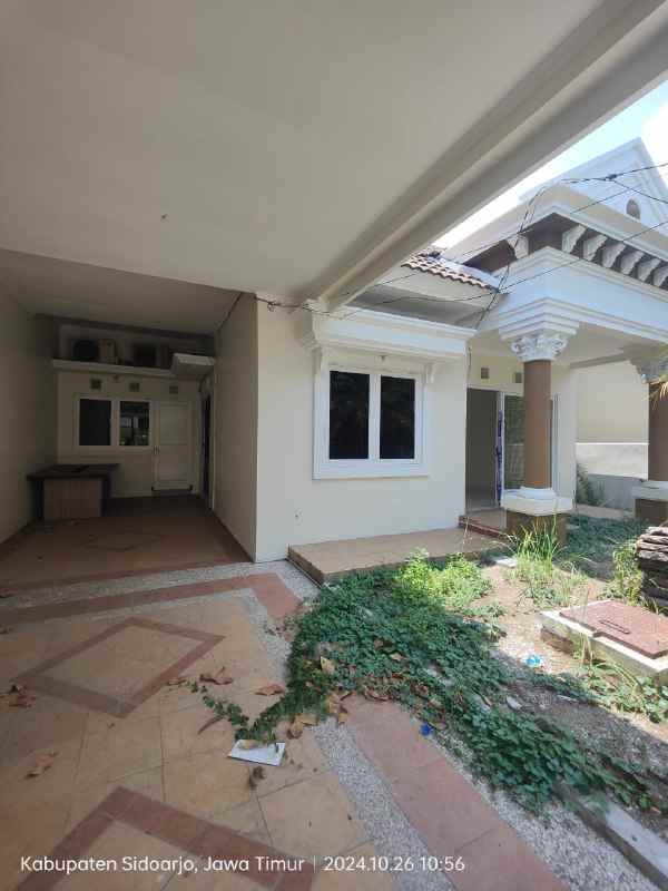 dijual rumah deltasari waru