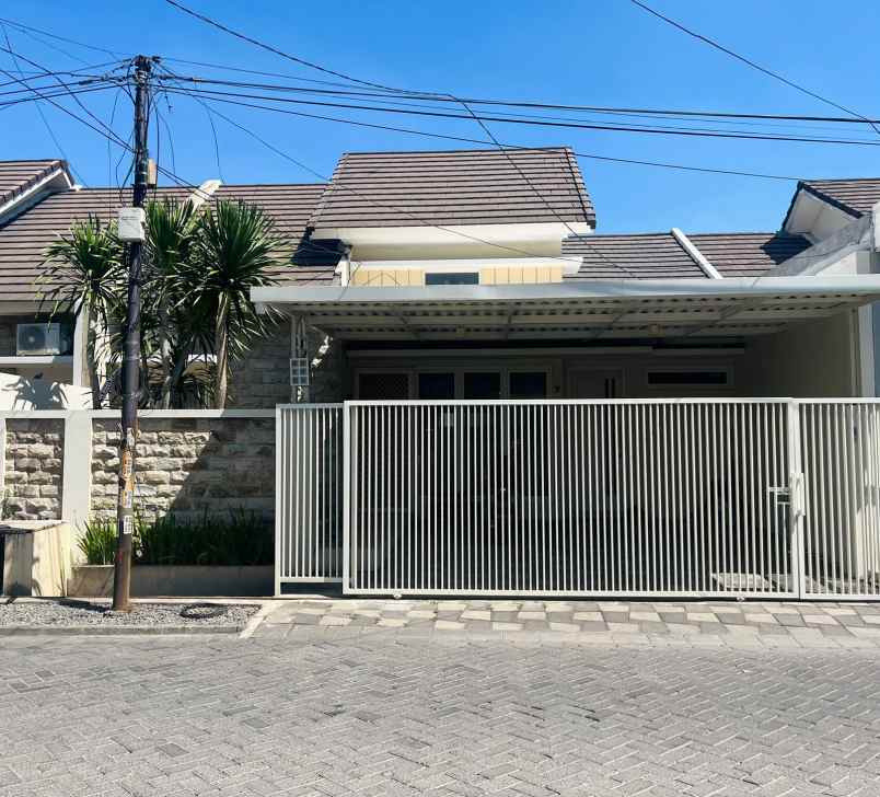 dijual rumah deltasaribaru deltasari