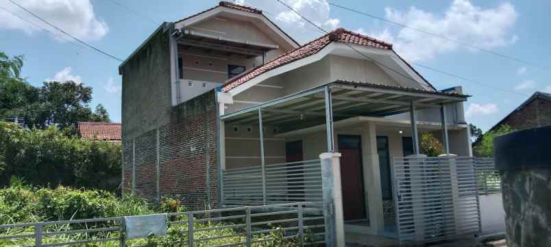 dijual rumah design modern