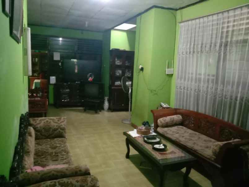 dijual rumah di jln albarkah rawa buaya jakarta barat