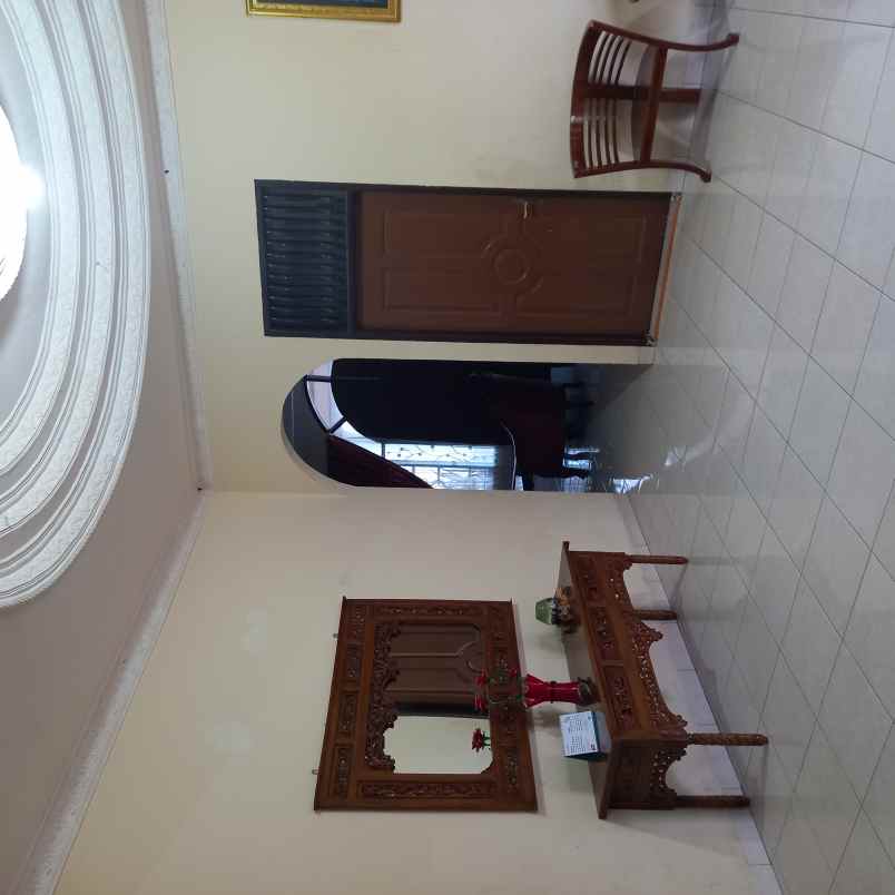 dijual rumah di jln delima panam