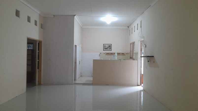 dijual rumah di komplek kuranji permai kota padang