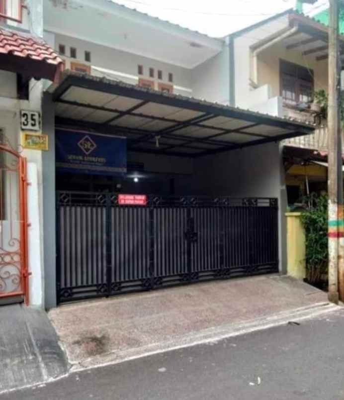 dijual rumah di pancoran jakarta selatan