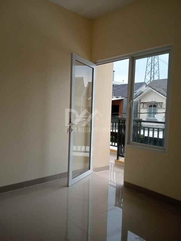 dijual rumah di sektor gading serpong