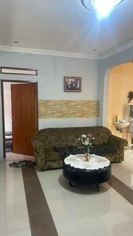 dijual rumah di sukaraja cicendo bandung