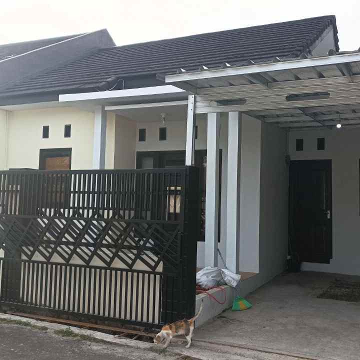 dijual rumah diamond dream land