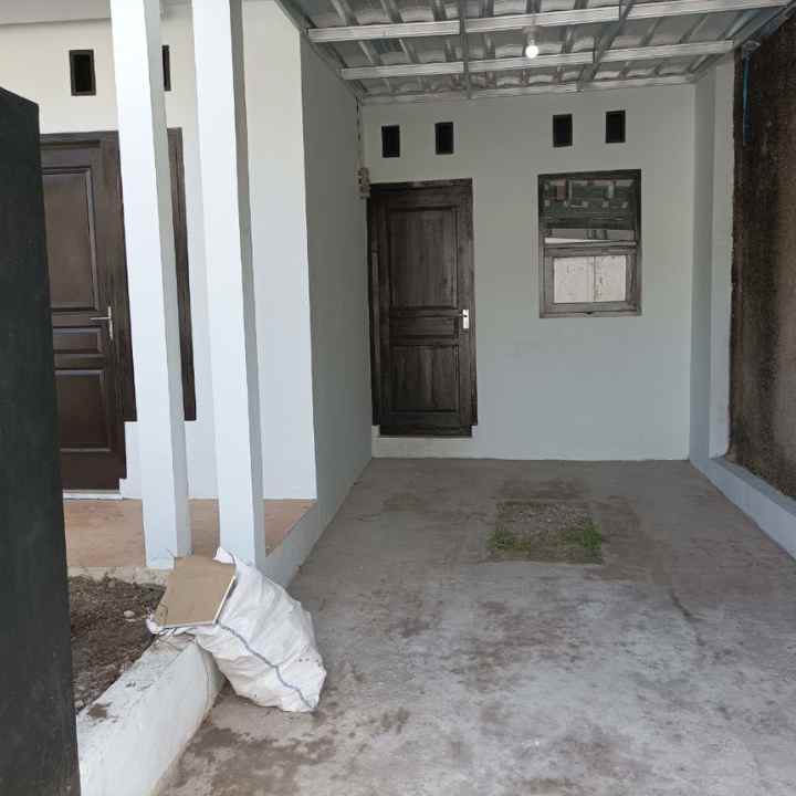 dijual rumah diamond dream land