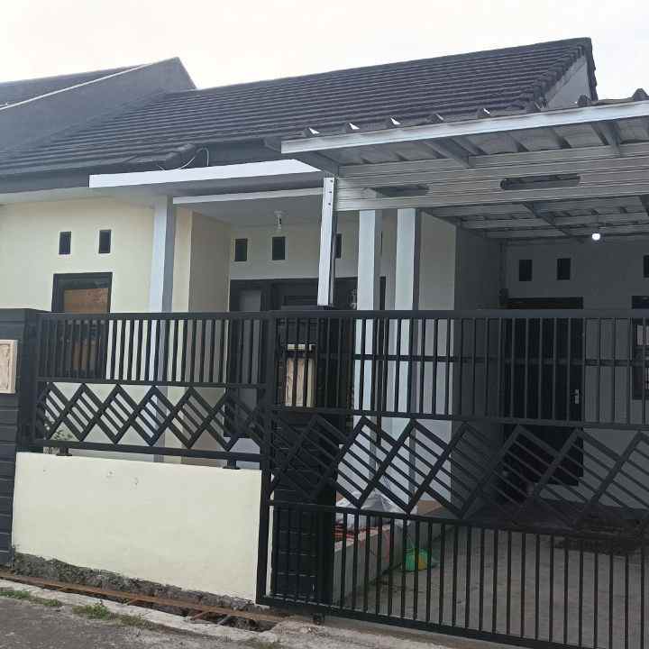 dijual rumah diamond dream land